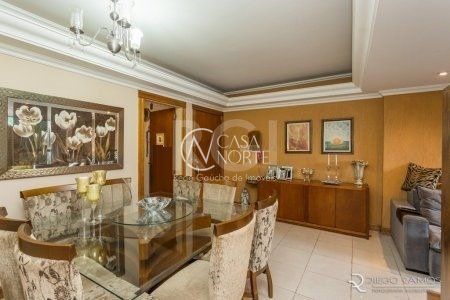 Apartamento à venda com 3 quartos, 100m², 1 suíte, 1 vaga, Avenida Doutor Nilo Pecanha no bairro Bela Vista em Porto Alegre