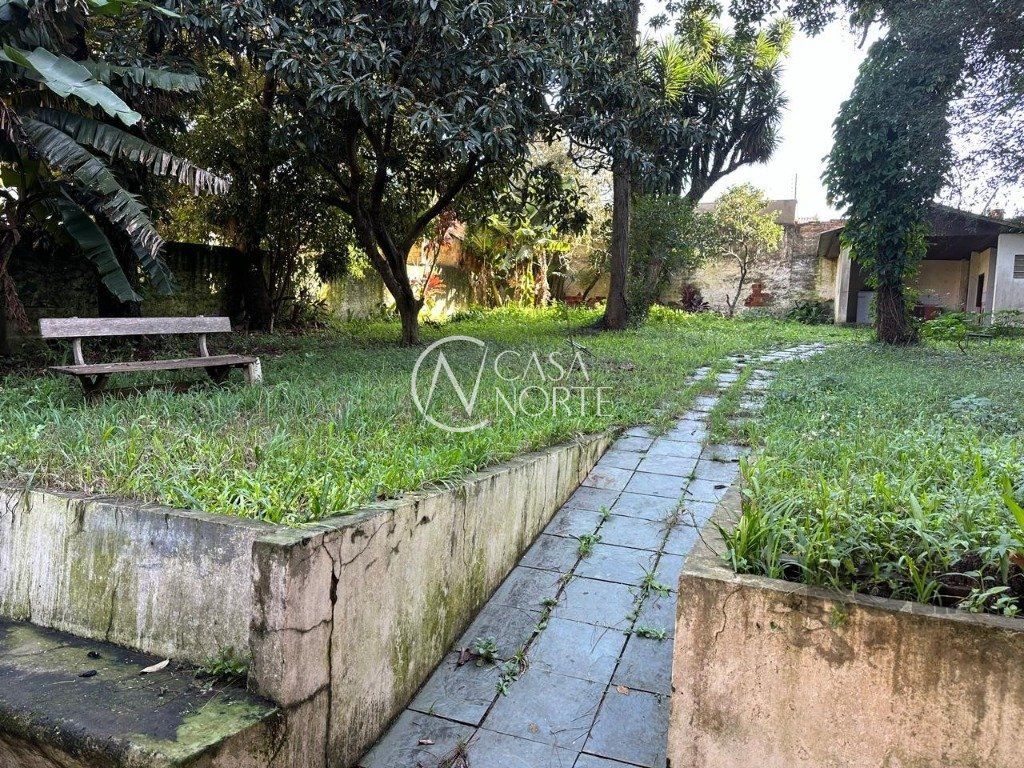 Terreno à venda  com 965m², Rua São Mateus no bairro Bom Jesus em Porto Alegre