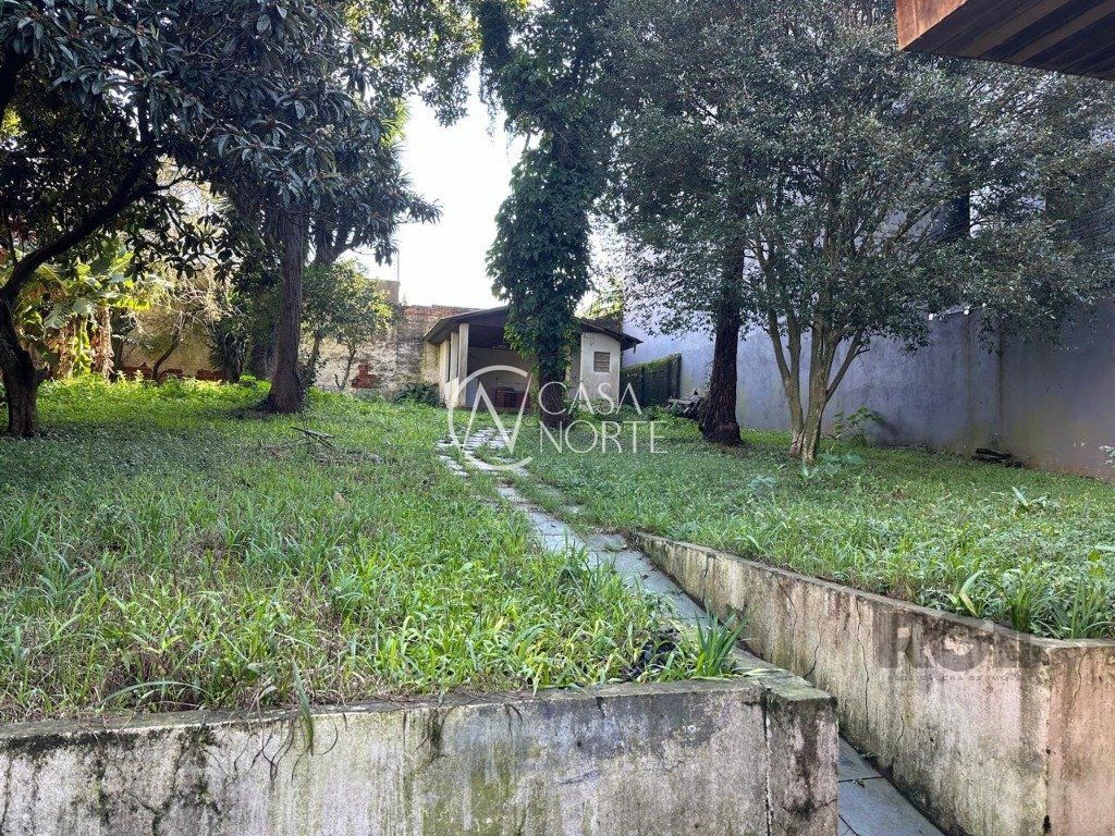 Terreno à venda  com 965m², Rua São Mateus no bairro Bom Jesus em Porto Alegre