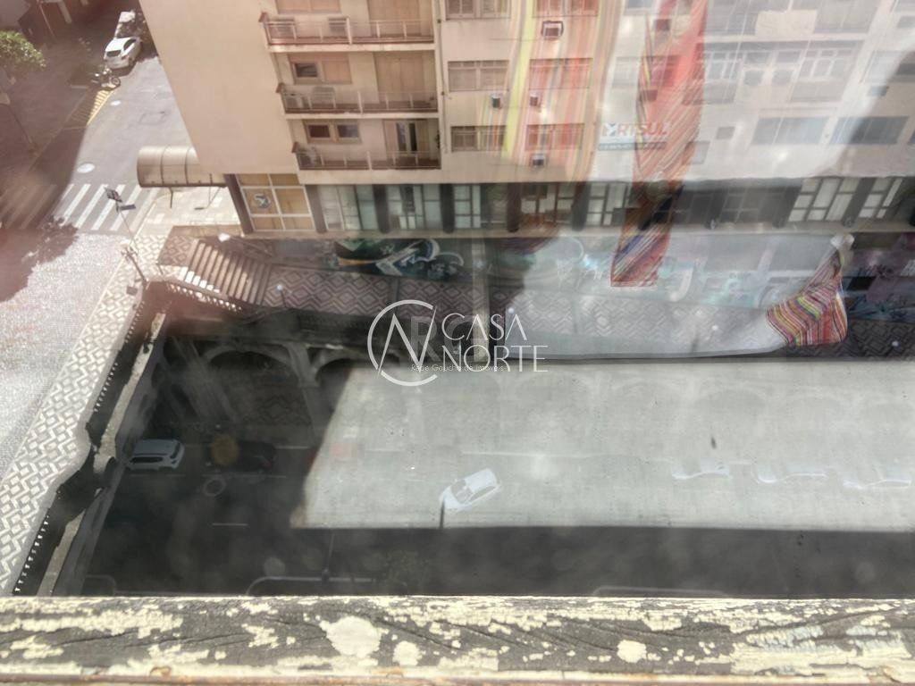 Apartamento à venda com 4 quartos, 163m², 2 suítes, Rua Duque de Caxias no bairro Centro Histórico em Porto Alegre