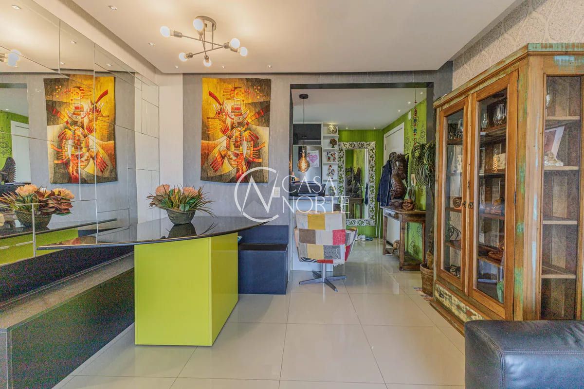 Apartamento à venda com 3 quartos, 80m², 1 suíte, 1 vaga, Avenida Ipiranga no bairro Jardim Carvalho em Porto Alegre