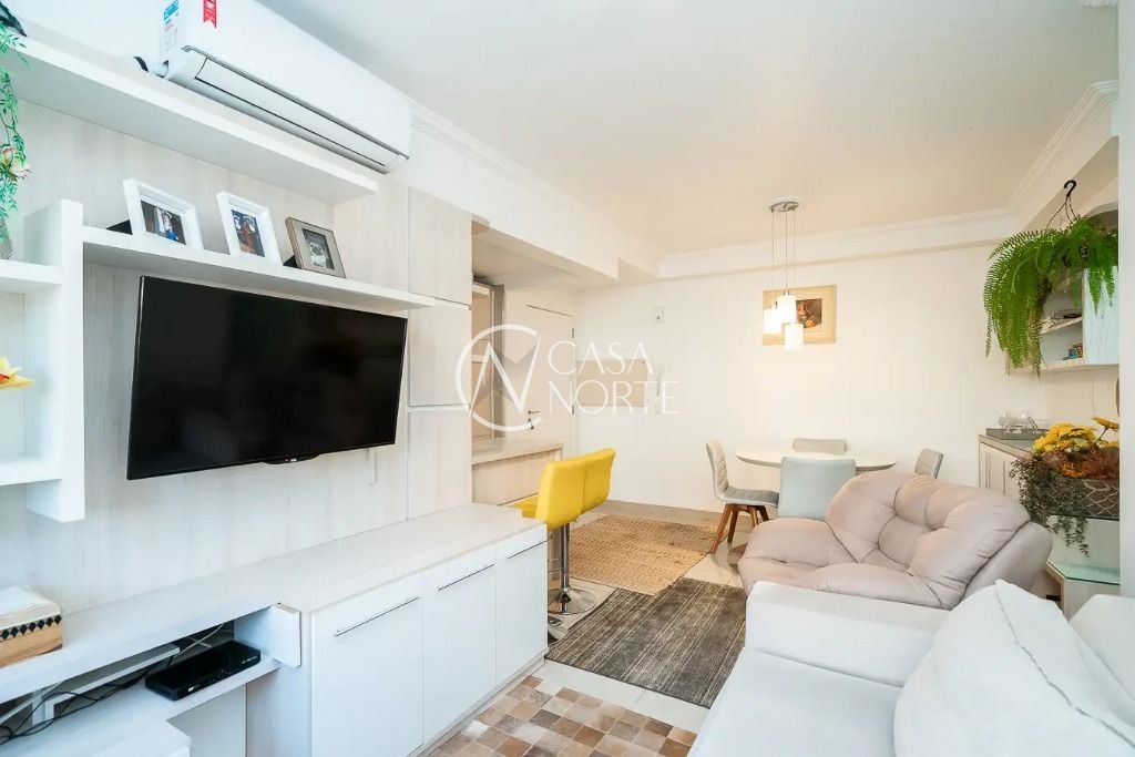 Apartamento à venda com 2 quartos, 55m², 1 vaga, Rua Antônio Joaquim Mesquita no bairro Passo da Areia em Porto Alegre