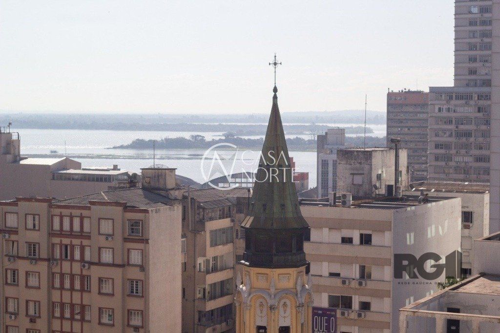 Apartamento à venda com 2 quartos, 69m², Avenida Independência no bairro Independência em Porto Alegre