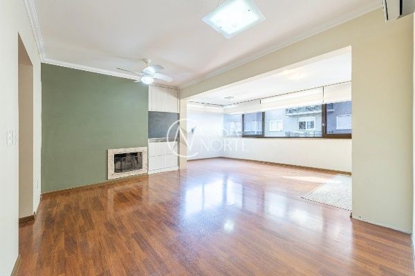 Apartamento à venda com 3 quartos, 106m², 1 suíte, 2 vagas, Rua Barão de Ubá no bairro Bela Vista em Porto Alegre