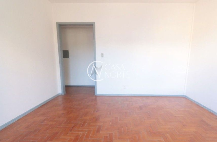 Apartamento à venda com 2 quartos, 77m², 1 vaga, João de Magalhães no bairro Passo da Areia em Porto Alegre