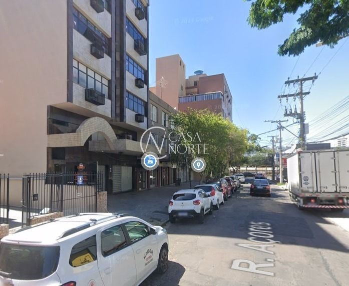 Loja à venda , 338m², Rua Açores no bairro Passo da Areia em Porto Alegre