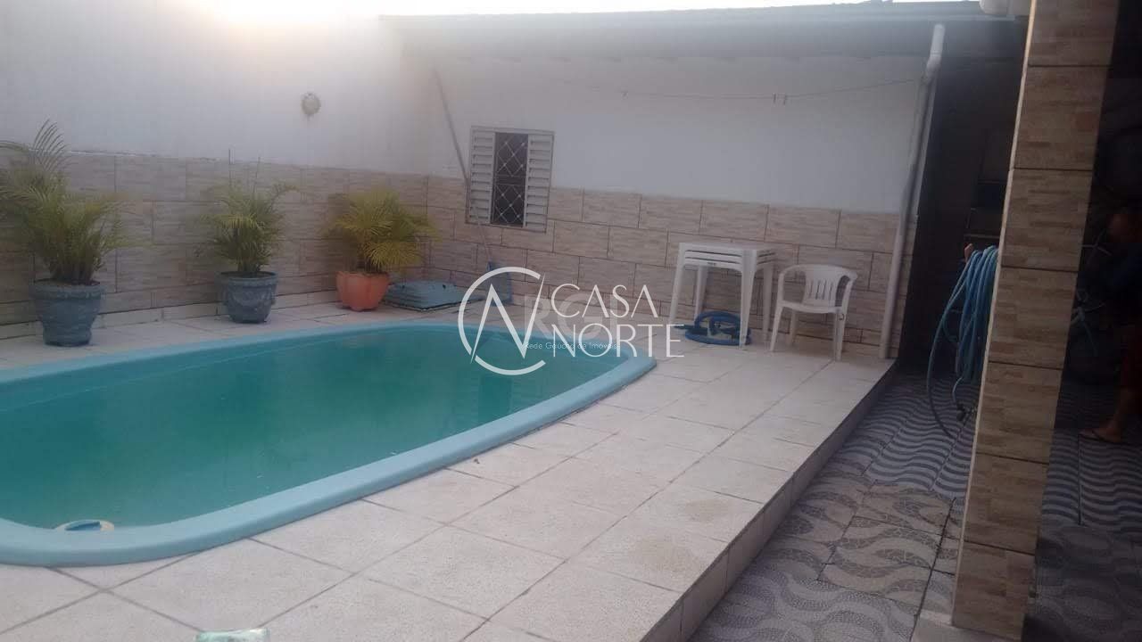 Sobrado à venda com 5 quartos, 300m², Rua Gregorio da Fonseca no bairro Nonoai em Porto Alegre