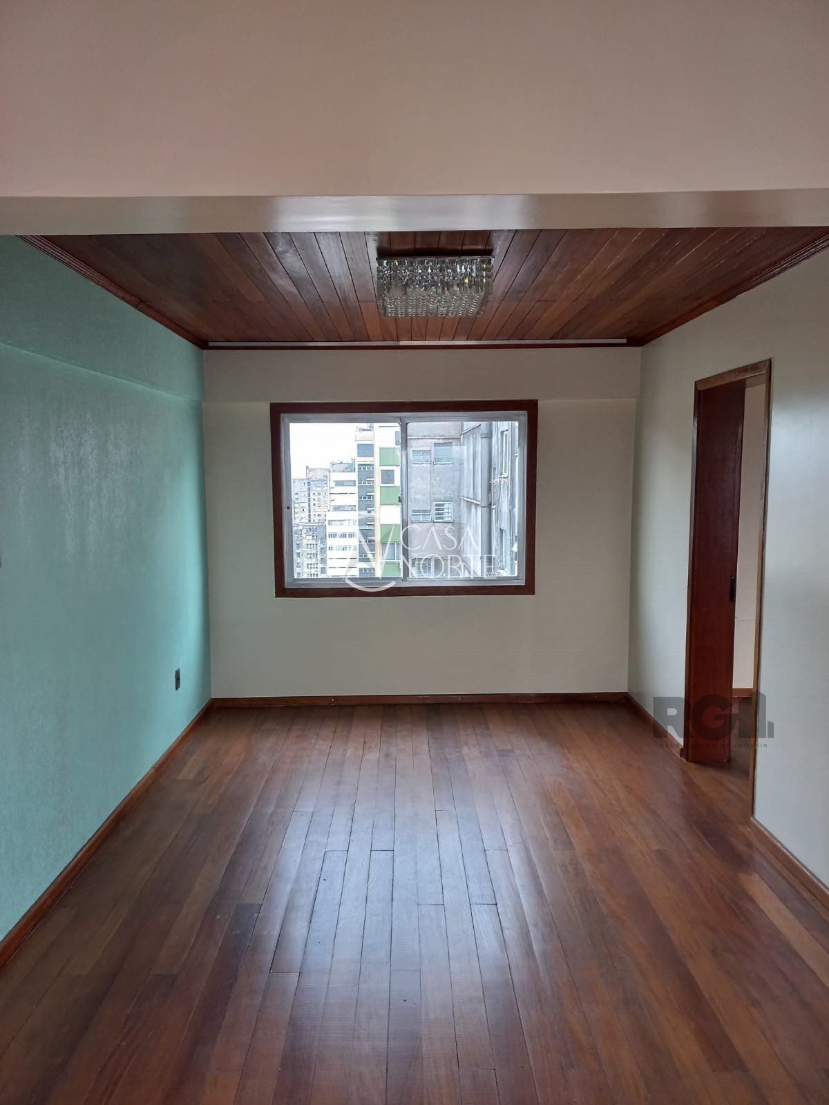 Apartamento à venda com 2 quartos, 63m², Avenida Senador Salgado Filho no bairro Centro Histórico em Porto Alegre