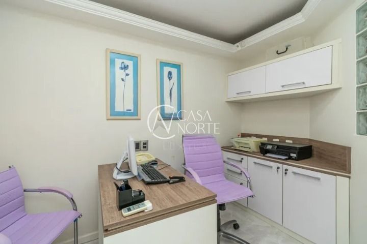 Sala Comercial à venda com 6 quartos, 150m², Rua Luciana de Abreu no bairro Moinhos de Vento em Porto Alegre