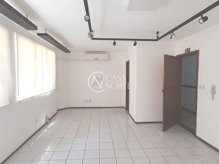 Sala Comercial à venda , 33m², Rua Félix da Cunha no bairro Floresta em Porto Alegre