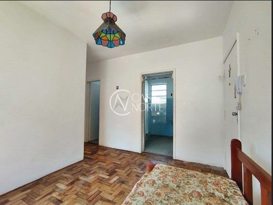 Apartamento à venda com 2 quartos, 49m², 1 vaga, Rua Engenheiro Fernando Mendes Ribeiro no bairro Santo Antônio em Porto Alegre