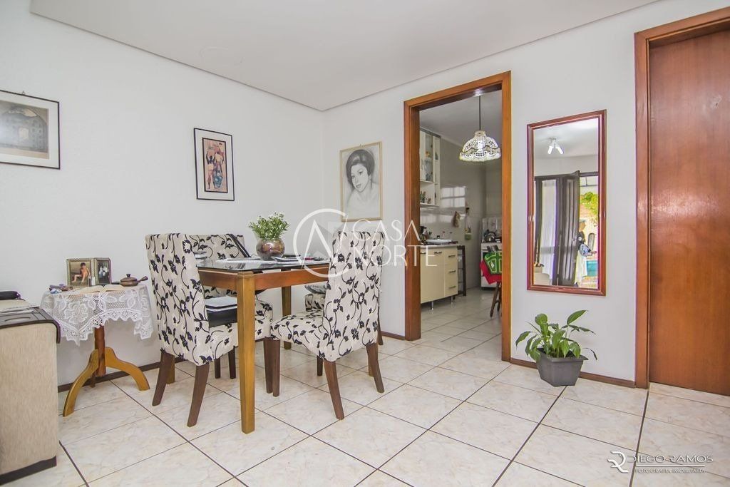 Casa de Condomínio à venda com 2 quartos, 79m², 1 vaga, Rua Doutor José Bento Corrêa no bairro Morro Santana em Porto Alegre