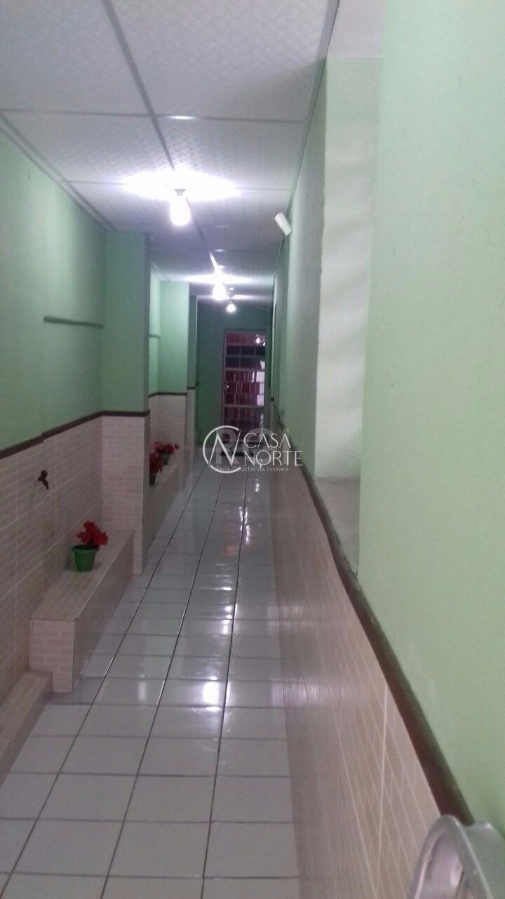 Prédio Comercial à venda com 2 quartos, 340m², 1 suíte, Rua Gonçalves Ledo no bairro Partenon em Porto Alegre