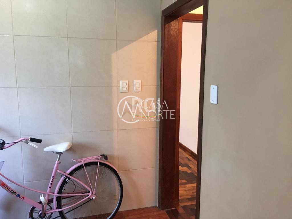 Apartamento à venda com 3 quartos, 79m², Rua Lobo da Costa no bairro Azenha em Porto Alegre