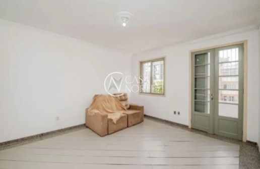 Apartamento à venda com 3 quartos, 101m², 1 suíte, Rua Santana no bairro Santana em Porto Alegre