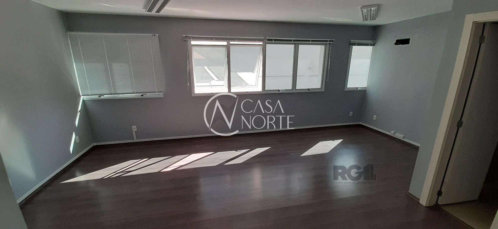 Sala Comercial à venda , 32m², Rua Visconde do Herval no bairro Menino Deus em Porto Alegre