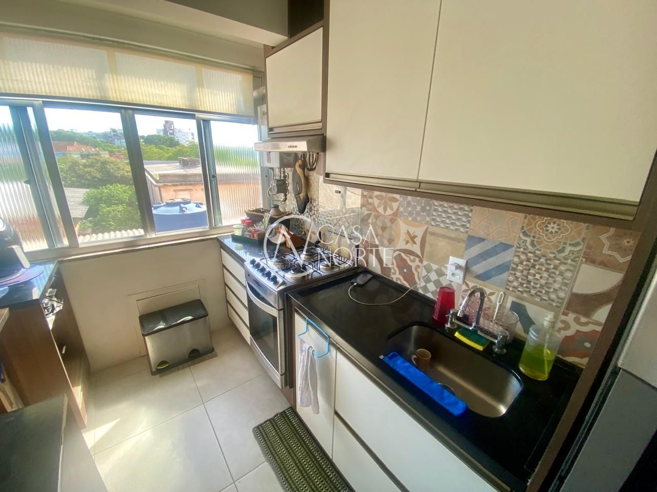 Cobertura à venda com 2 quartos, 121m², 1 vaga, Rua Monsenhor Veras no bairro Santana em Porto Alegre