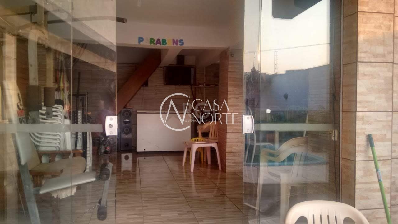 Sobrado à venda com 5 quartos, 300m², Rua Gregorio da Fonseca no bairro Nonoai em Porto Alegre