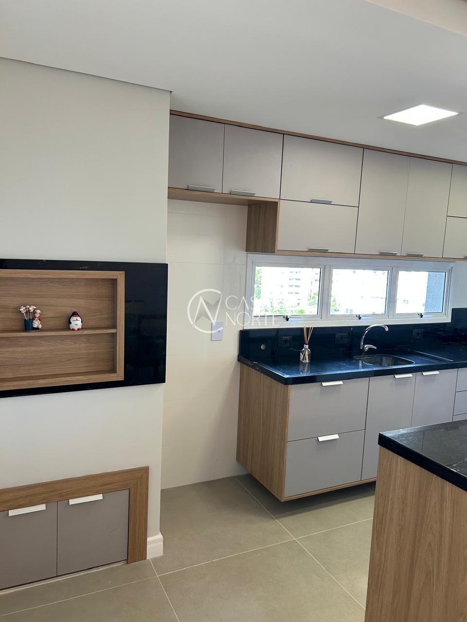 Apartamento à venda com 3 quartos, 83m², 3 suítes, 2 vagas, Rua Padre Alois Kades S J no bairro Jardim Europa em Porto Alegre