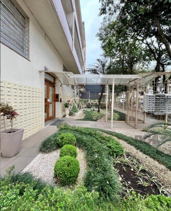 Apartamento à venda com 2 quartos, 70m², 1 vaga, Rua Santana no bairro Farroupilha em Porto Alegre