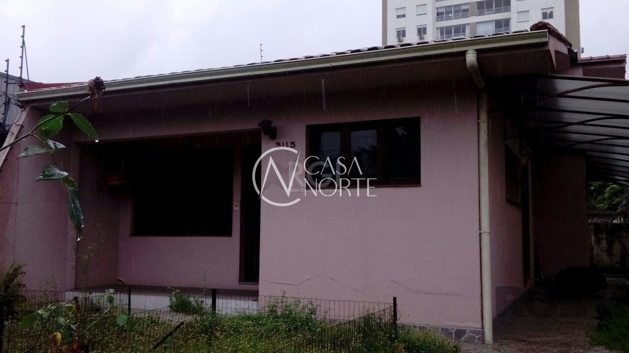 Casa à venda com 3 quartos, 78m², Avenida Ipiranga no bairro Partenon em Porto Alegre