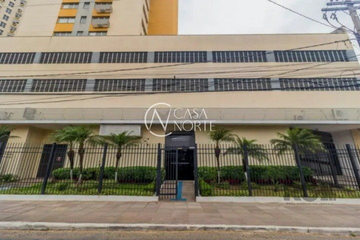Sala Comercial à venda com 1 quarto, 34m², 1 vaga, Avenida Bento Gonçalves no bairro Partenon em Porto Alegre