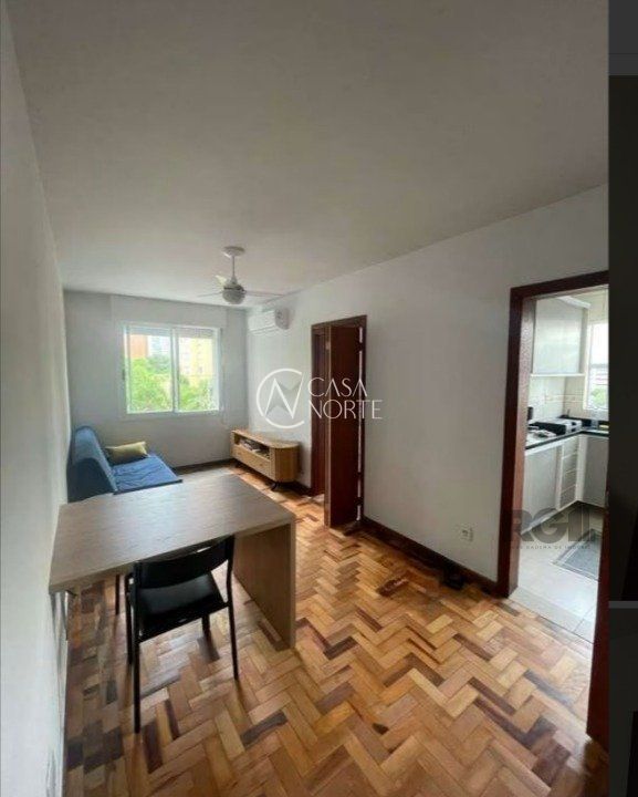 Apartamento à venda com 1 quarto, 38m², 1 vaga, Travessa Ana César no bairro Vila Ipiranga em Porto Alegre