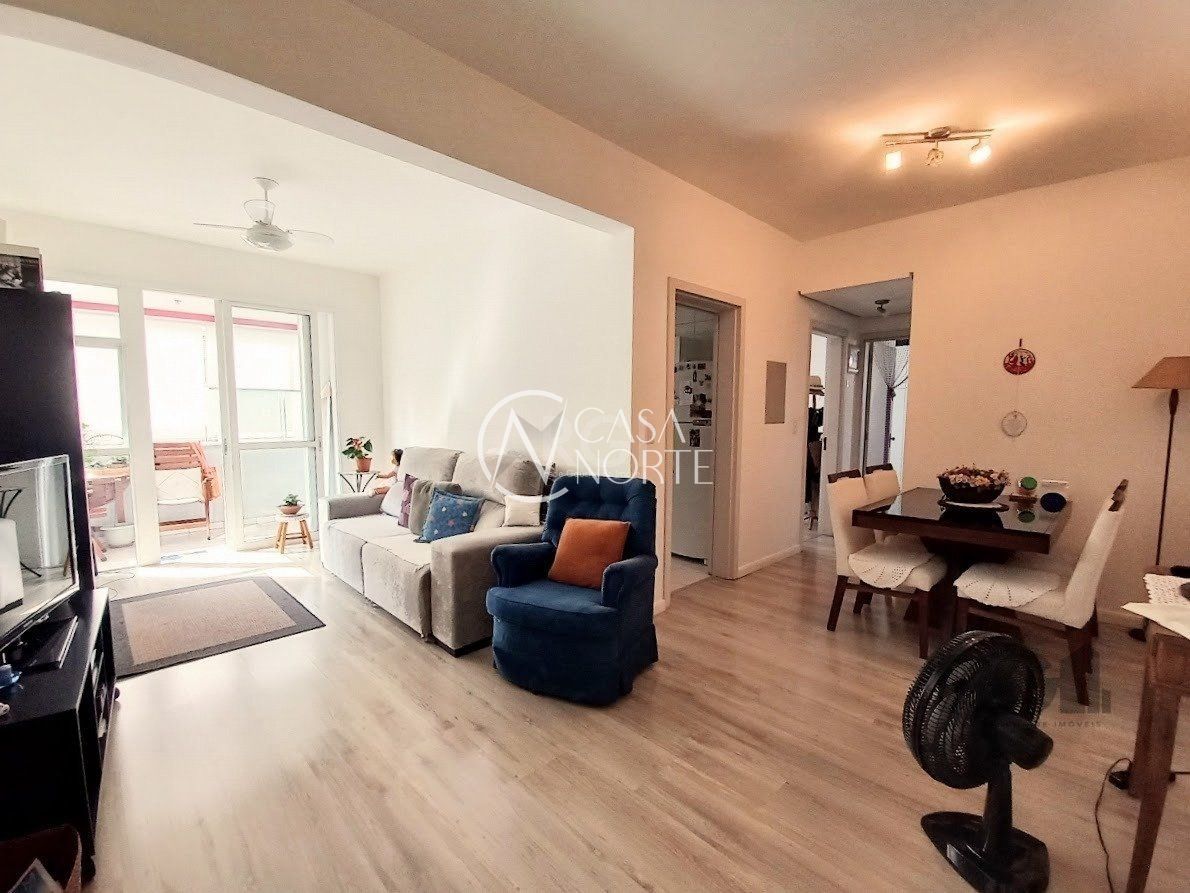 Apartamento à venda com 2 quartos, 72m², 1 suíte, 1 vaga, Rua Joaquim de Carvalho no bairro Vila Nova em Porto Alegre