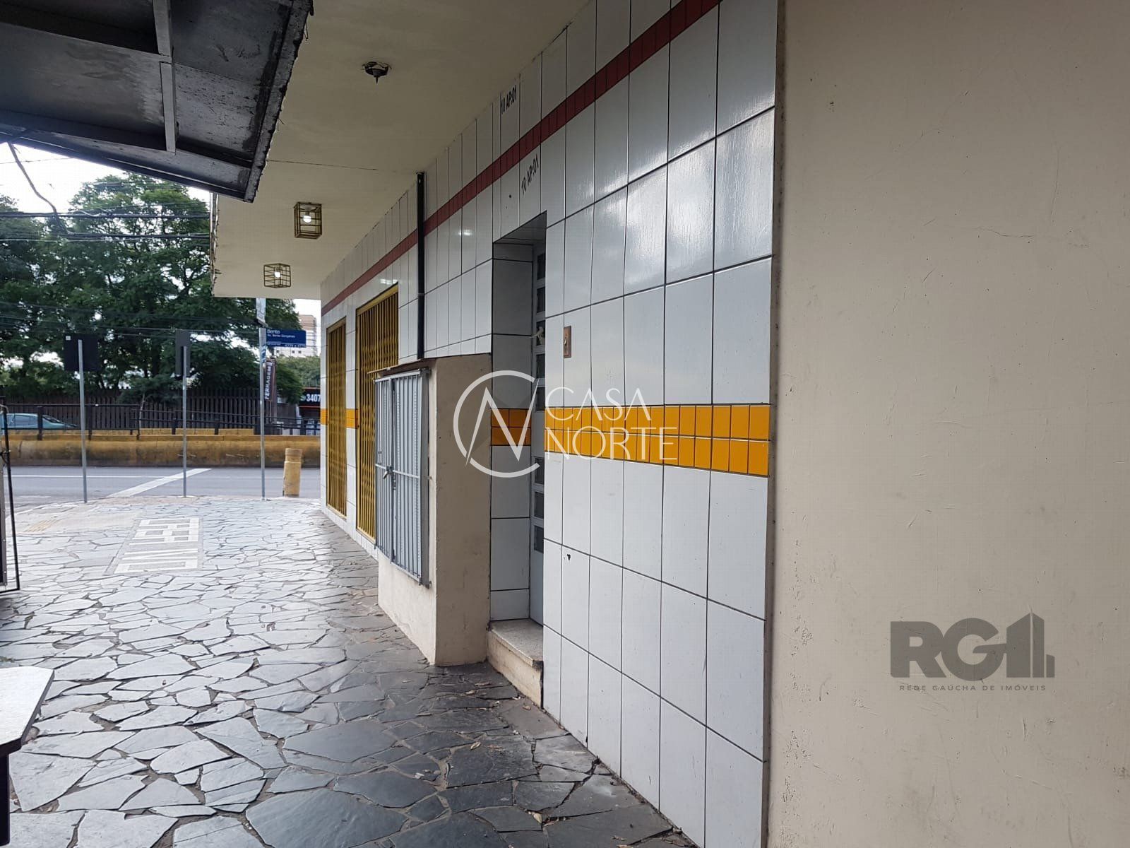 Prédio Comercial à venda , 300m², Avenida Bento Gonçalves no bairro Partenon em Porto Alegre