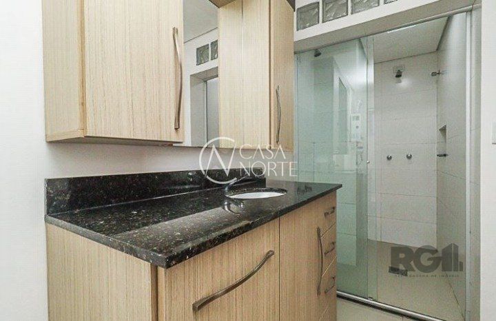 Apartamento à venda com 2 quartos, 80m², Rua Doutor Barros Cassal no bairro Floresta em Porto Alegre