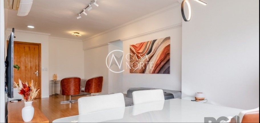 Apartamento à venda com 2 quartos, 72m², 1 suíte, 2 vagas, Rua José Scutari no bairro Passo da Areia em Porto Alegre