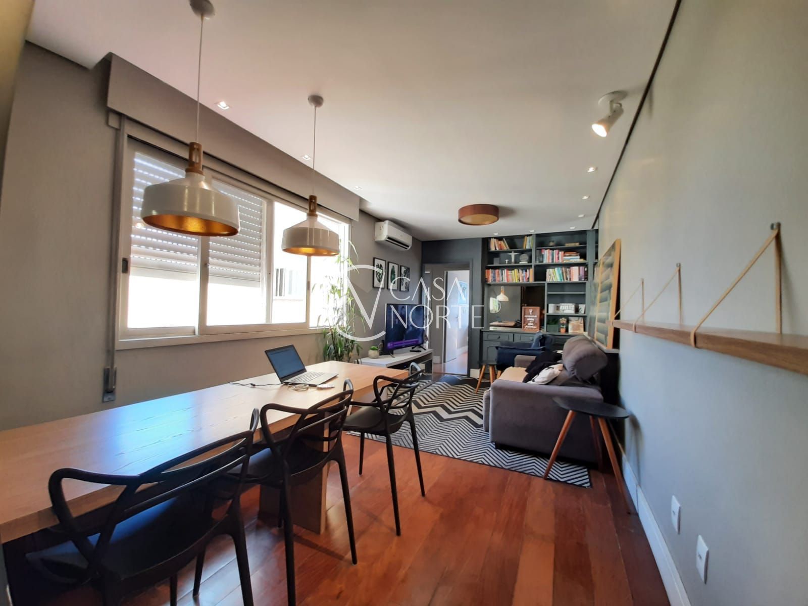 Cobertura à venda com 3 quartos, 186m², 1 vaga, Rua Doutor Eduardo Chartier no bairro Higienópolis em Porto Alegre