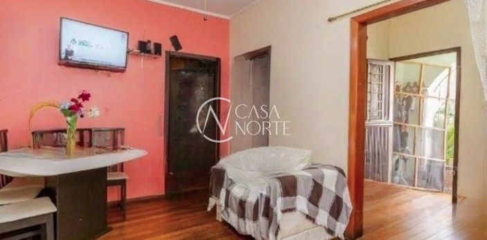 Casa à venda com 3 quartos, 120m², 1 vaga, Rua Fátima no bairro Partenon em Porto Alegre