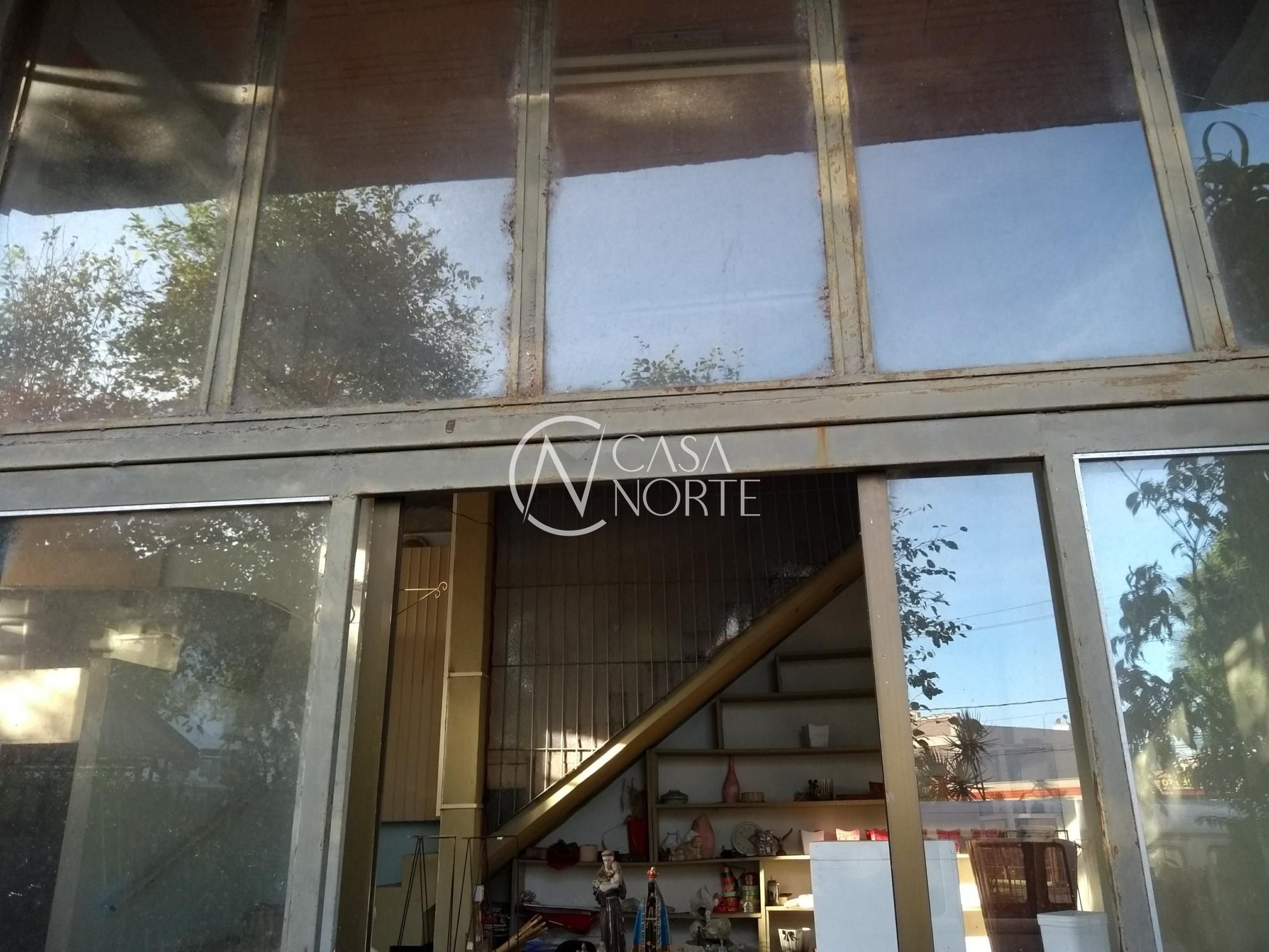 Prédio Comercial à venda com 3 quartos, 291m², 2 suítes, 1 vaga, Rua Euclydes da Cunha no bairro Partenon em Porto Alegre