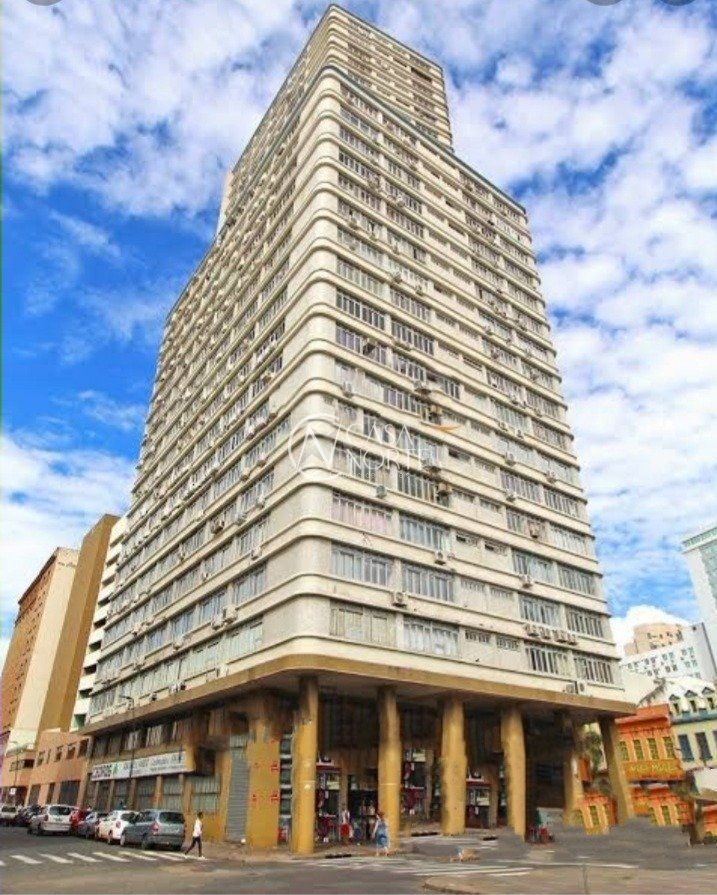 Sala Comercial à venda , 23m², Praça Osvaldo Cruz no bairro Centro Histórico em Porto Alegre