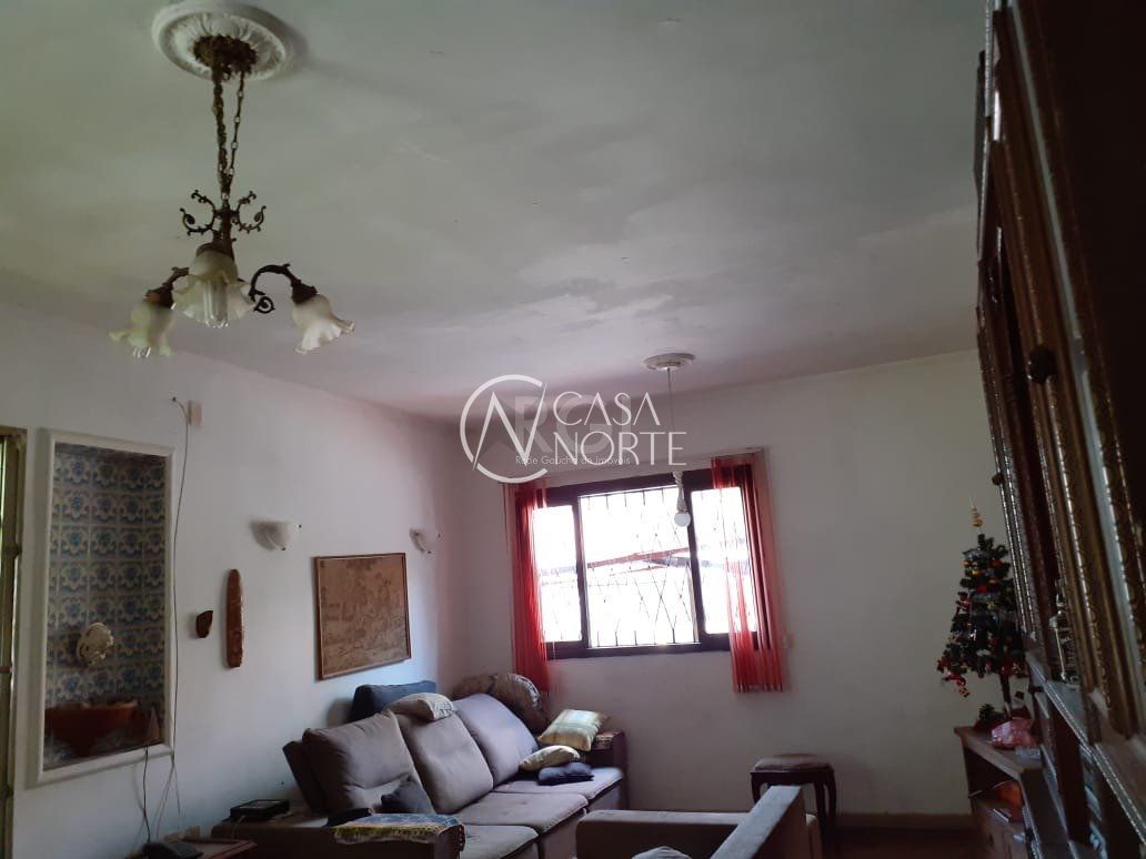 Casa à venda com 3 quartos, 120m², 1 vaga, Rua Dona Amelia no bairro Santa Tereza em Porto Alegre