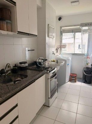 Apartamento à venda com 2 quartos, 48m², 1 vaga, Avenida Cascais no bairro Passo das Pedras em Porto Alegre