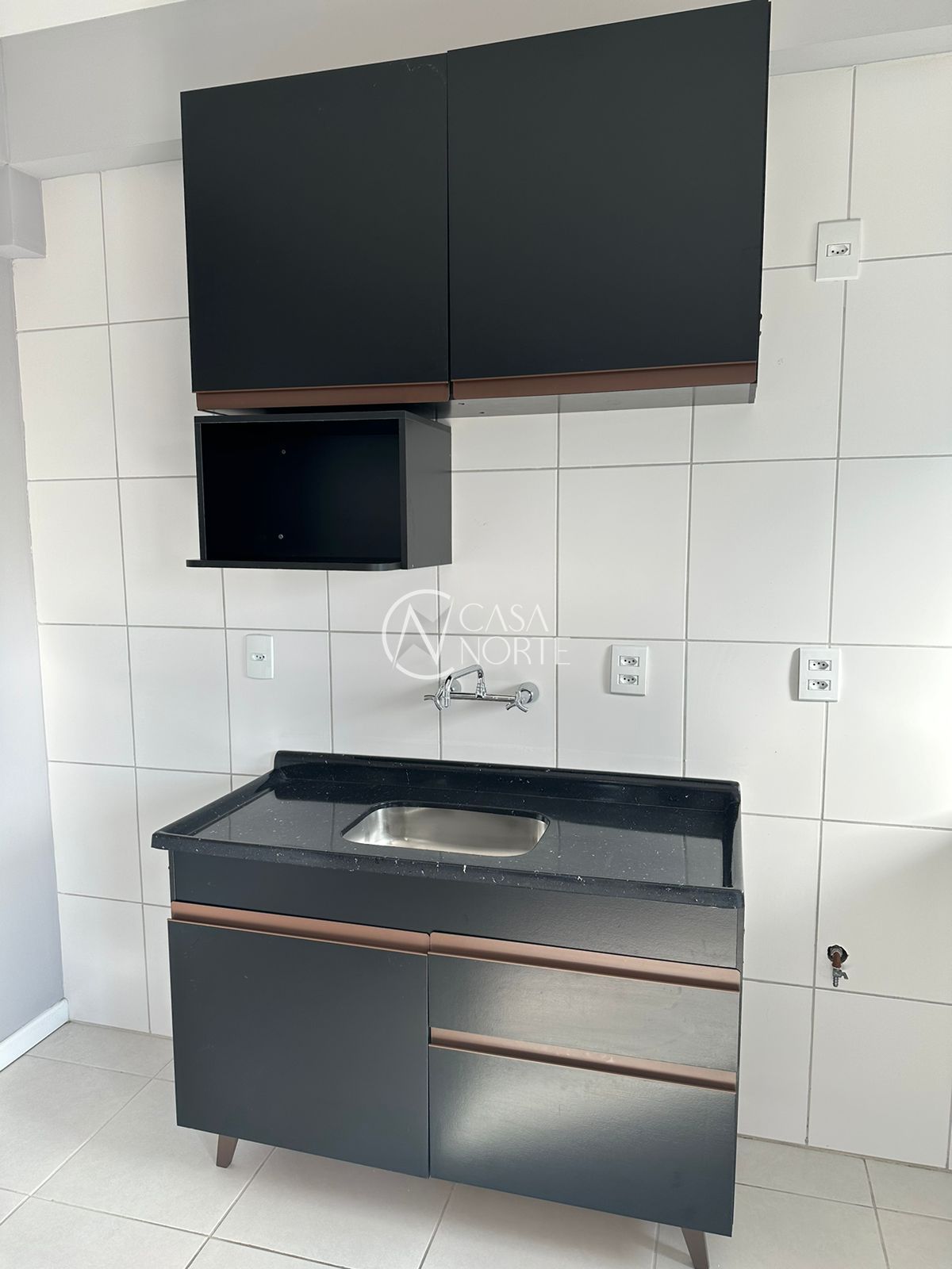 Apartamento à venda com 1 quarto, 36m², 1 vaga, Rua Fagundes Varela no bairro Santo Antônio em Porto Alegre