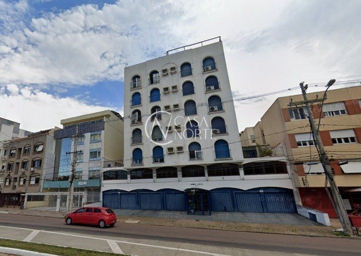 Apartamento à venda com 3 quartos, 72m², 1 vaga, Avenida Coronel Gastão Haslocher Mazeron no bairro Medianeira em Porto Alegre