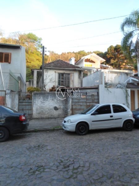 Terreno à venda  com 1109m², Rua Dona Amelia no bairro Santa Tereza em Porto Alegre