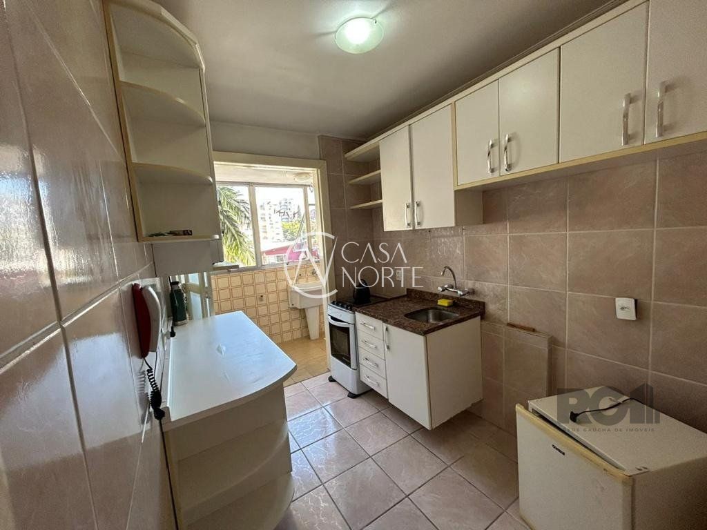 Apartamento à venda com 2 quartos, 72m², 1 vaga, Rua Anita Garibaldi no bairro Mont Serrat em Porto Alegre