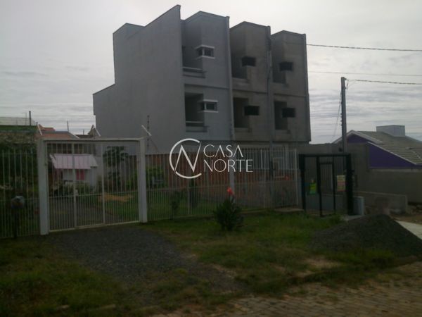 Casa à venda com 3 quartos, 132m², 3 suítes, 2 vagas, Rua Irma Teresilda Steffen no bairro Protásio Alves em Porto Alegre