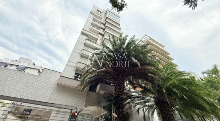 Apartamento à venda com 1 quarto, 51m², 1 suíte, 2 vagas, Avenida Iguassu no bairro Petrópolis em Porto Alegre