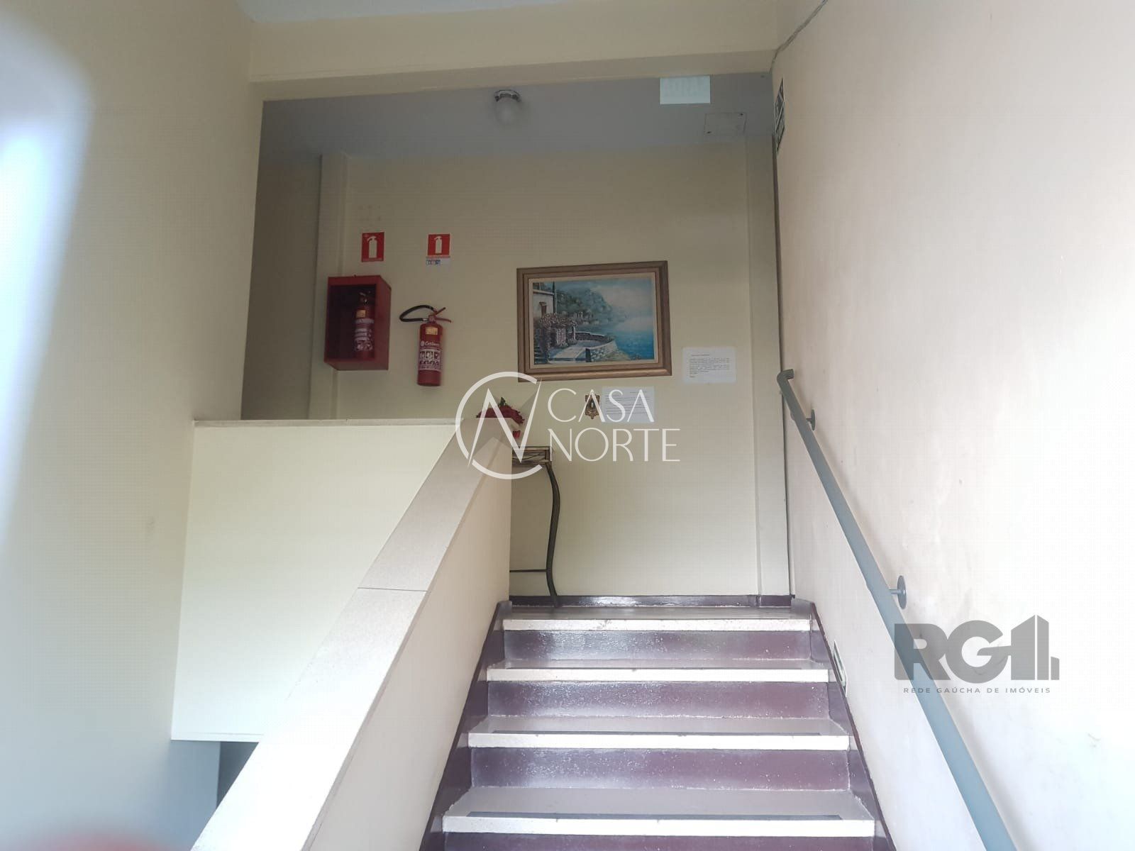 Apartamento à venda com 2 quartos, 67m², Rua Doutor Ramiro Davila no bairro Azenha em Porto Alegre