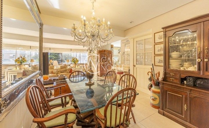 Apartamento à venda com 3 quartos, 122m², 1 suíte, 1 vaga, Rua Comendador Rheingantz no bairro Auxiliadora em Porto Alegre