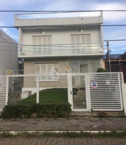 Casa à venda com 4 quartos, 100m², 1 suíte, 3 vagas, Rua Doutor Aurelio Py no bairro Medianeira em Porto Alegre