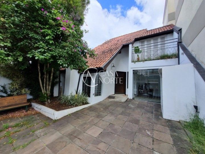 Casa Comercial à venda , 200m², Rua São Luis no bairro Santana em Porto Alegre