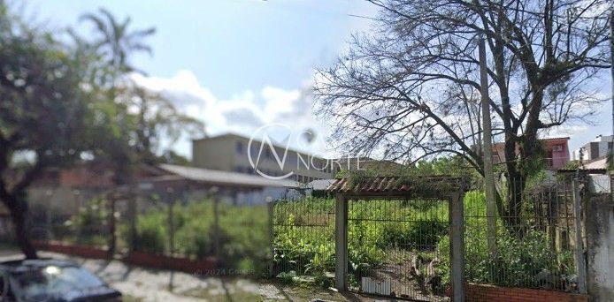 Terreno à venda  com 630m², Rua Nunes no bairro Medianeira em Porto Alegre