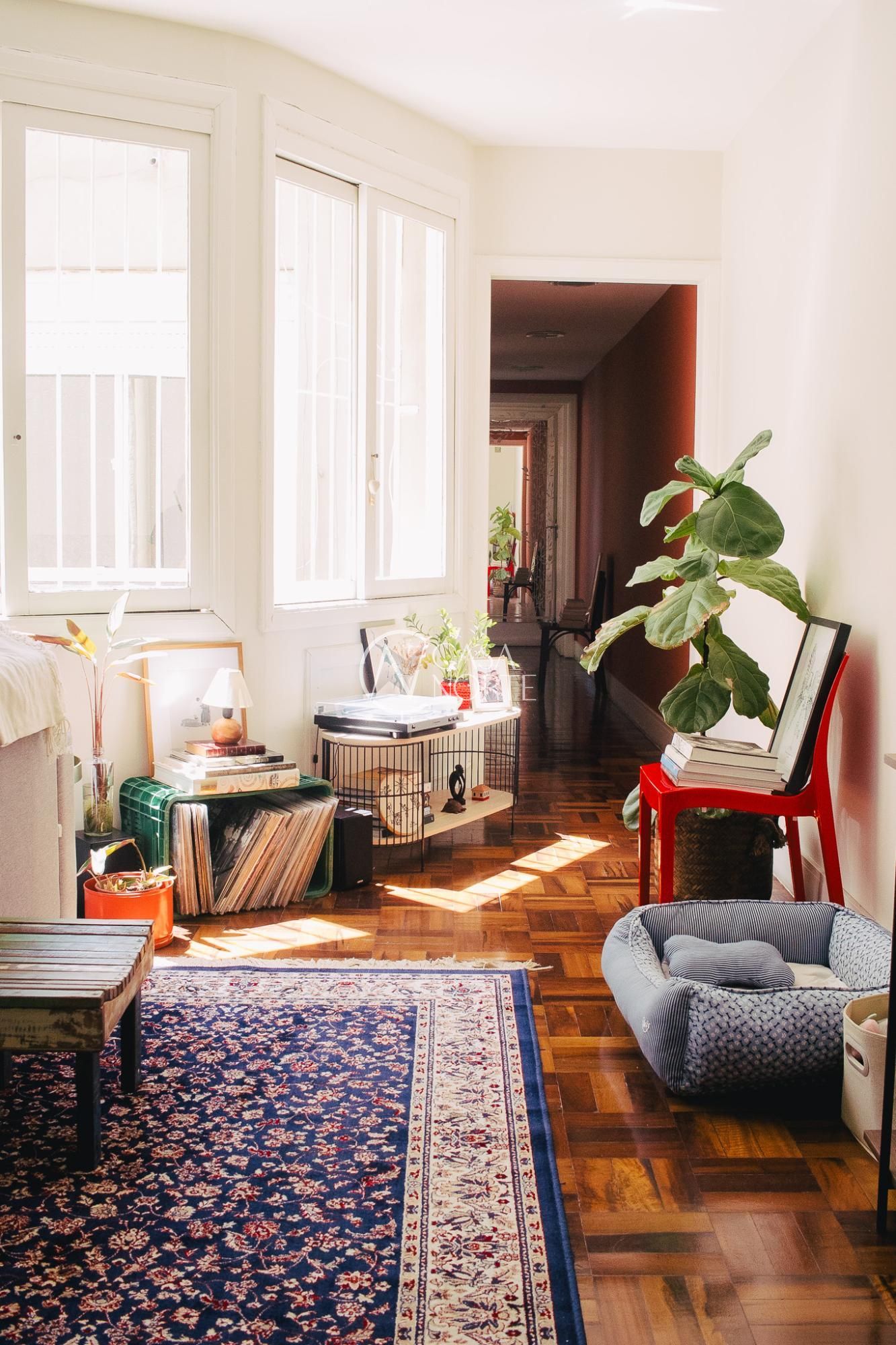 Apartamento à venda com 2 quartos, 79m², 1 vaga, Avenida Independência no bairro Independência em Porto Alegre