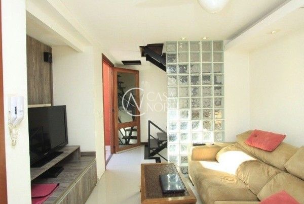 Casa de Condomínio à venda com 3 quartos, 149m², 3 suítes, 2 vagas, Avenida Coronel Lucas de Oliveira no bairro Bela Vista em Porto Alegre